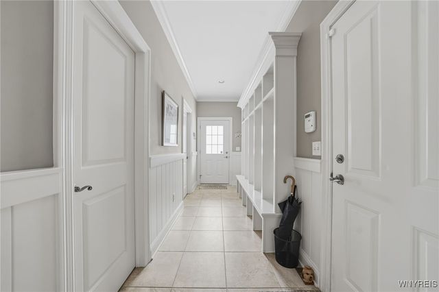 5115 Willowbrook Drive West, Clarence, NY 14031