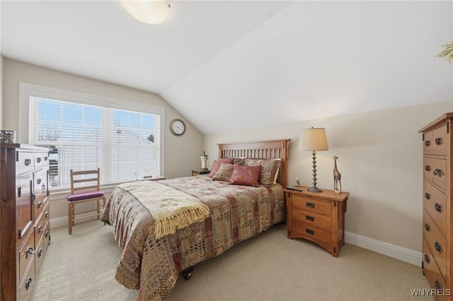 5115 Willowbrook Drive West, Clarence, NY 14031