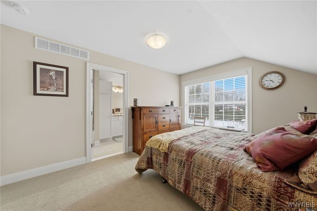 5115 Willowbrook Drive West, Clarence, NY 14031