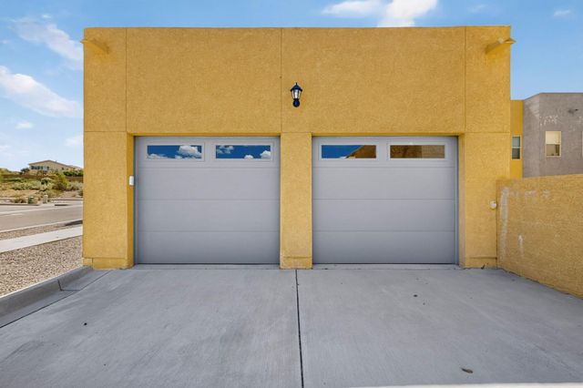 1648 Domino Drive SE, Albuquerque, NM 87123