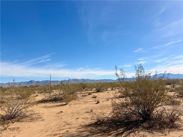2.98 Ac N Hoover Road, Golden Valley, AZ 86413
