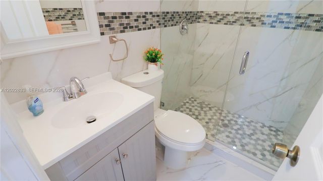 330 NW 82nd Ter, Miami, FL 33150