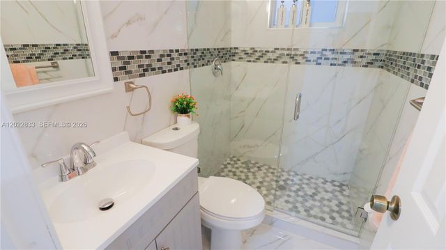 330 NW 82nd Ter, Miami, FL 33150