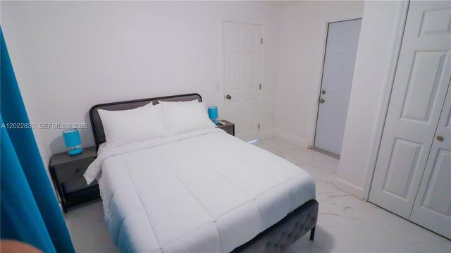 330 NW 82nd Ter, Miami, FL 33150