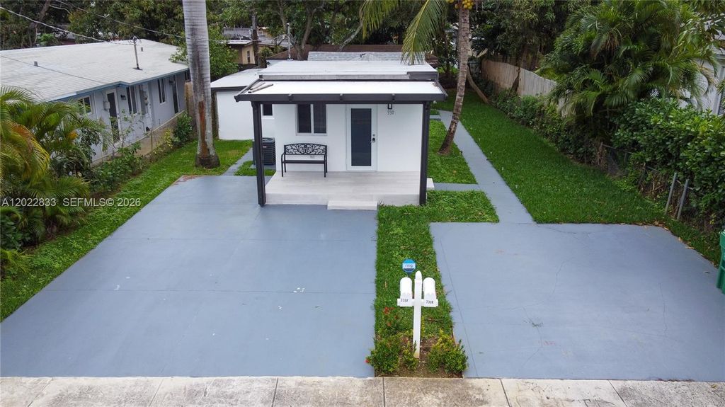 330 NW 82nd Ter, Miami, FL 33150