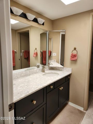 2009 W Misty Hollow Lane, Tucson, AZ 85704