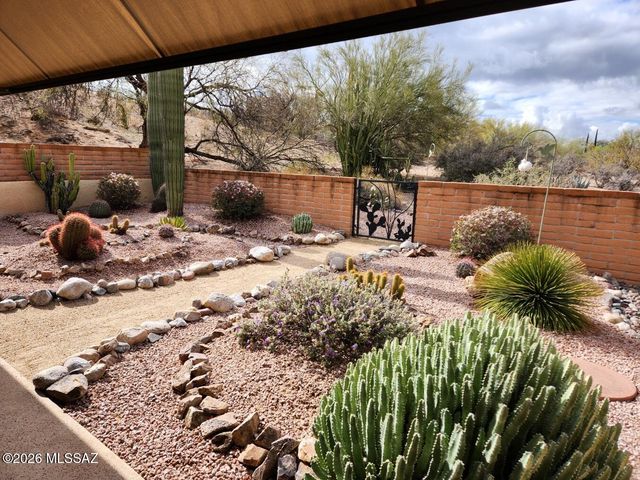 2009 W Misty Hollow Lane, Tucson, AZ 85704