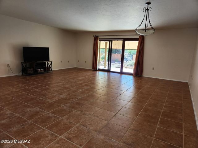 2009 W Misty Hollow Lane, Tucson, AZ 85704