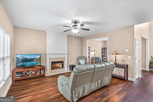 4542 Amysaye Walk NW, Acworth, GA 30101