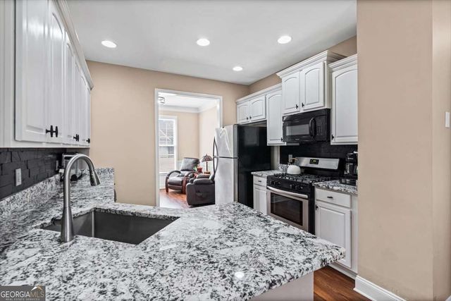 4542 Amysaye Walk NW, Acworth, GA 30101