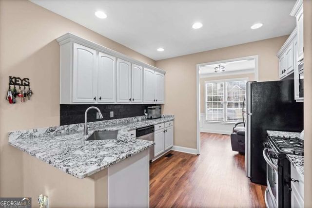 4542 Amysaye Walk NW, Acworth, GA 30101