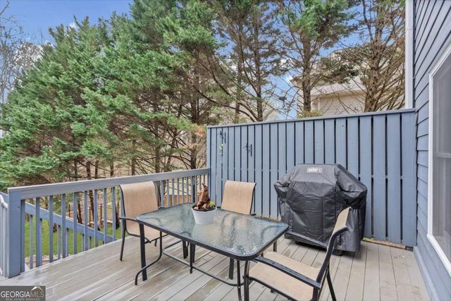 4542 Amysaye Walk NW, Acworth, GA 30101