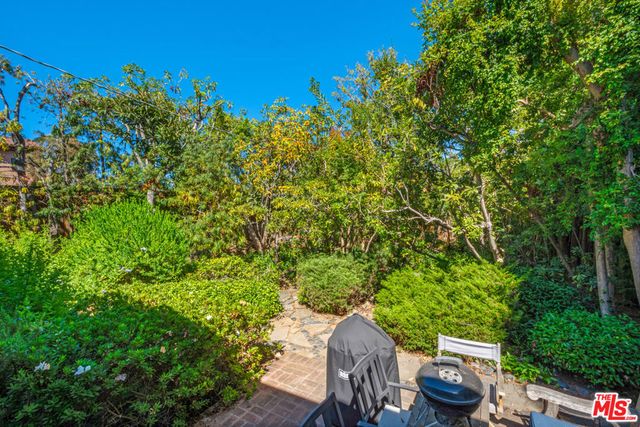 376 N Bonhill Road, Los Angeles, CA 90049