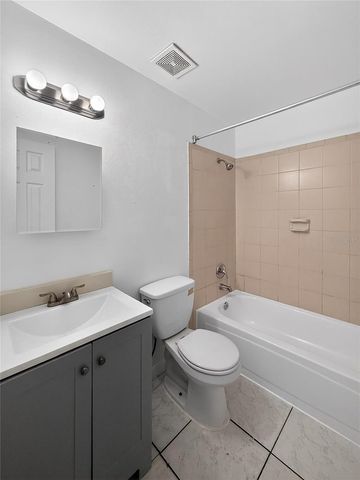 2612 W ARCH STREET A, Tampa, FL 33607