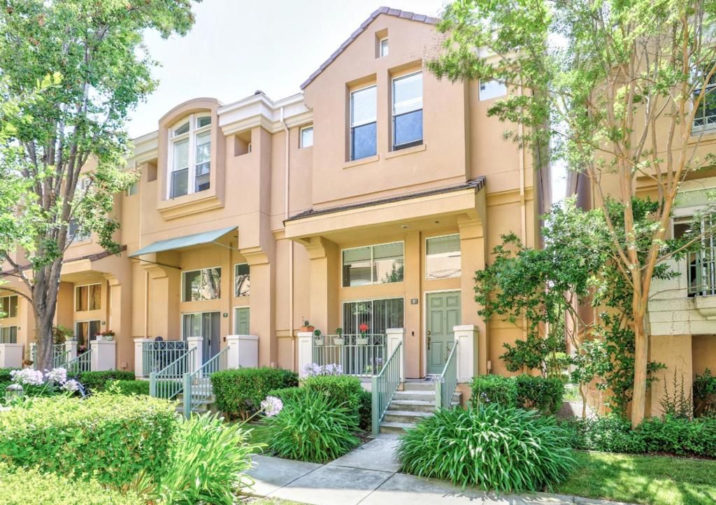 151 Jasmine Court, Mountain View, CA 94043