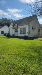 202 Jackson Avenue, Pasadena, TX 77506