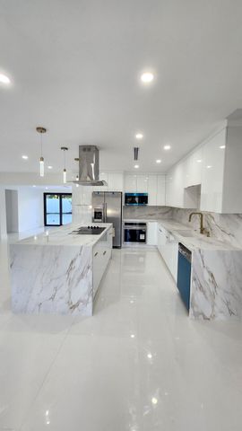 1275 NE 200th Terrace, Miami, FL 33179