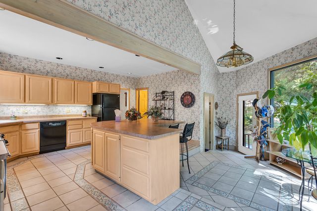 1903 Kibby Road, Jackson City, MI 49203