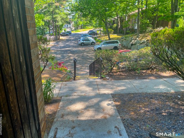 200 Woodmont Avenue 127, Bridgeport, CT 06606