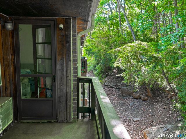 200 Woodmont Avenue 127, Bridgeport, CT 06606