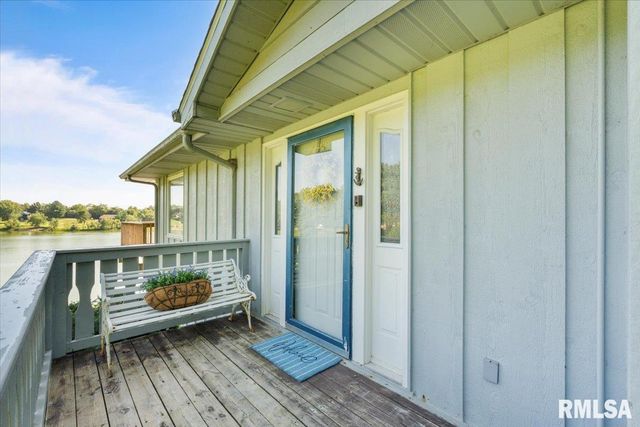 516 CRESTVIEW Drive, Sherrard, IL 61281