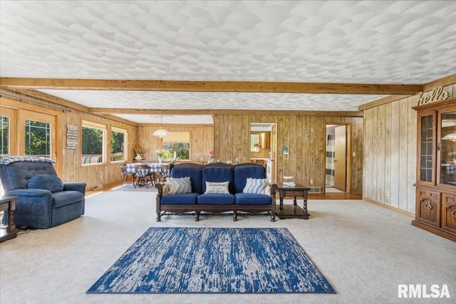 516 CRESTVIEW Drive, Sherrard, IL 61281