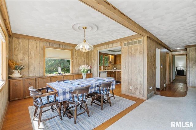 516 CRESTVIEW Drive, Sherrard, IL 61281