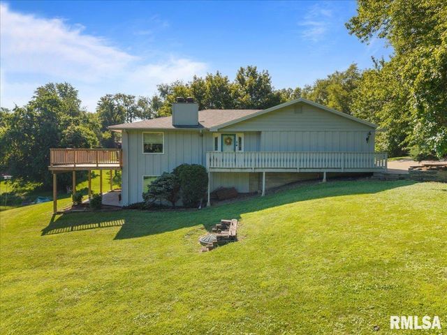 516 CRESTVIEW Drive, Sherrard, IL 61281