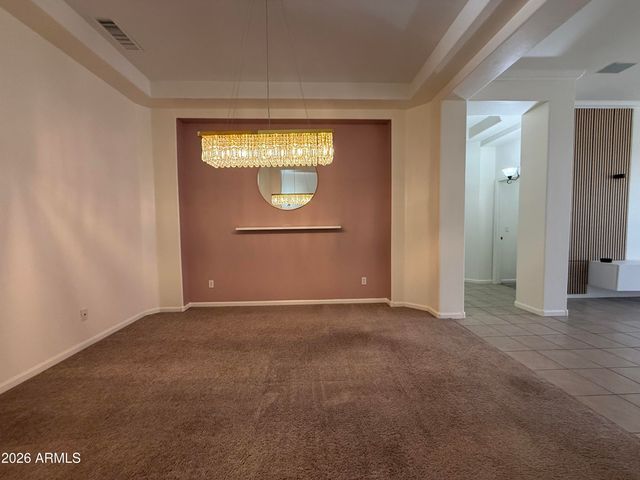 281 W FLAMINGO Drive, Chandler, AZ 85286