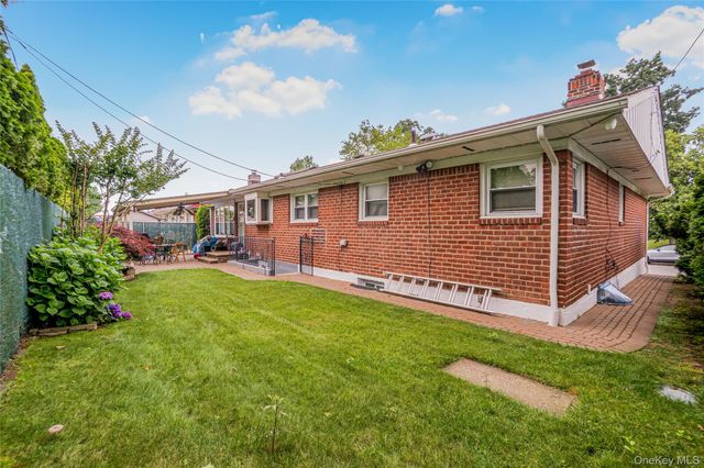 21852 Stewart Road, Hollis Hills, NY 11427