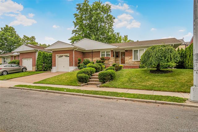 21852 Stewart Road, Hollis Hills, NY 11427