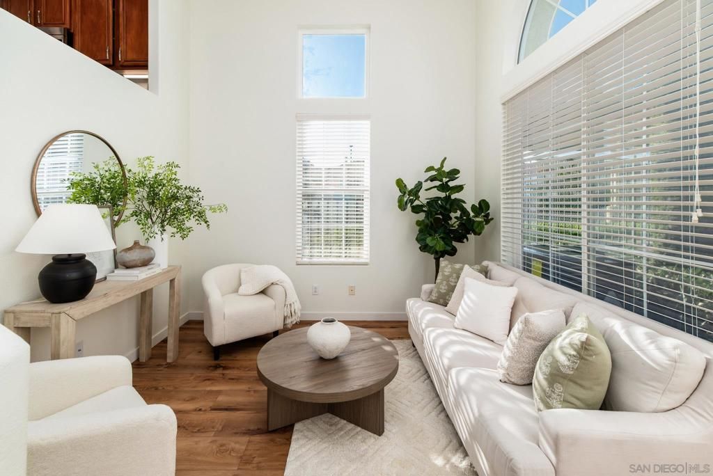 Image 1 of property listing at 3710 Mykonos Ln 172, San Diego, CA 92130