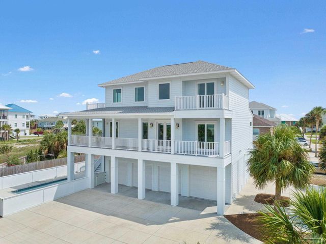 1 Calle Traviesa, Pensacola Beach, FL 32561