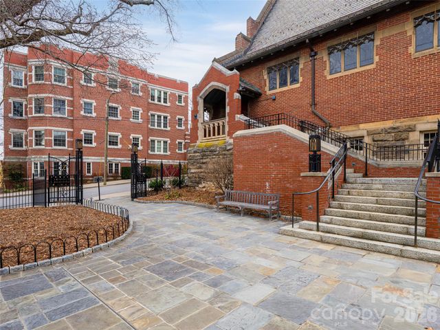 61 Church Street 103, Asheville, NC 28801