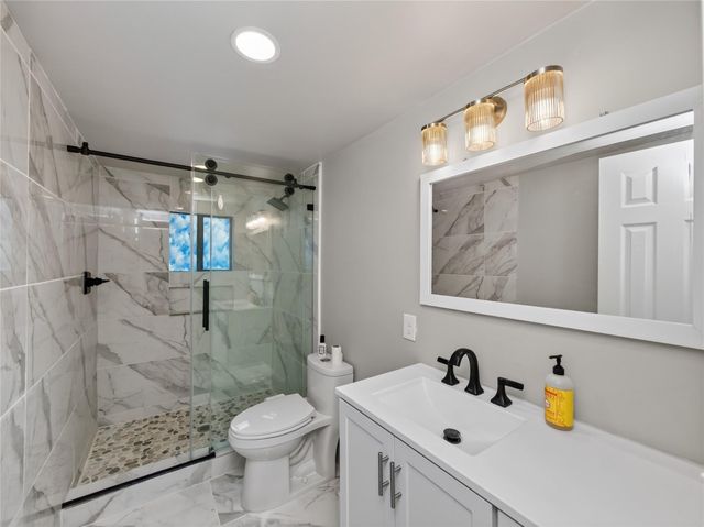 205 River RD, Liberty Hill, TX 78642