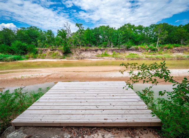 205 River RD, Liberty Hill, TX 78642