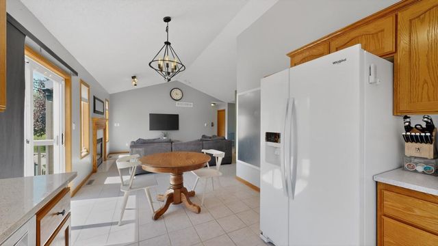 5208 Pinehurst Lane NW, Rochester, MN 55901
