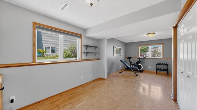 5208 Pinehurst Lane NW, Rochester, MN 55901