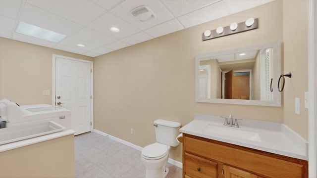 5208 Pinehurst Lane NW, Rochester, MN 55901