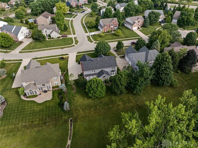 1050 Star Valley Court, Centerville, OH 45458