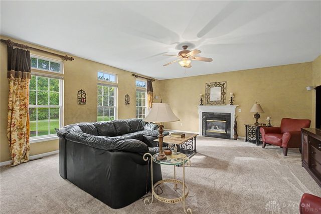 1050 Star Valley Court, Centerville, OH 45458