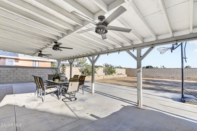 834 E Avenue J6, Lancaster, CA 93535