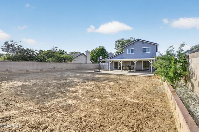 834 E Avenue J6, Lancaster, CA 93535