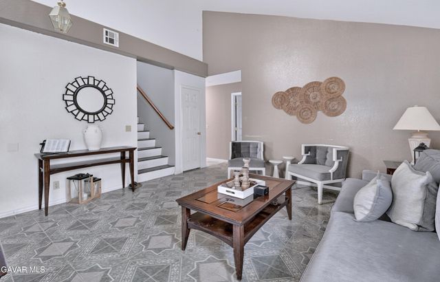 834 E Avenue J6, Lancaster, CA 93535