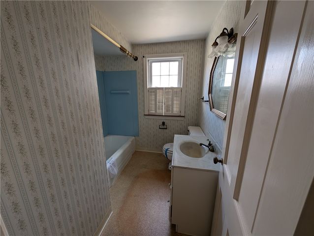 2139 Northwest Drive, North Huntingdon, PA 15642