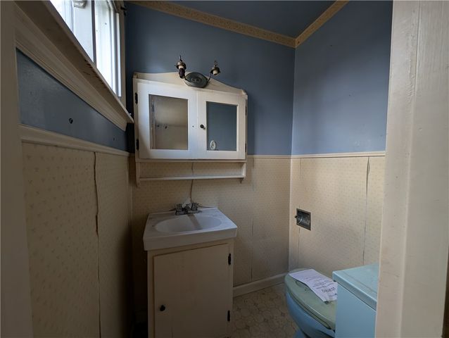 2139 Northwest Drive, North Huntingdon, PA 15642