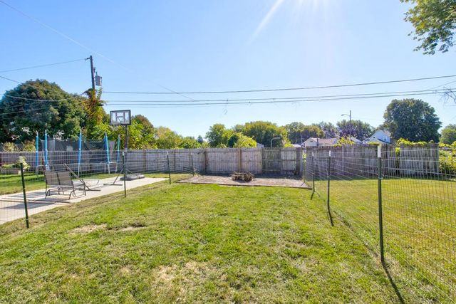 1851 WISCONSIN STREET, Marinette, WI 54143