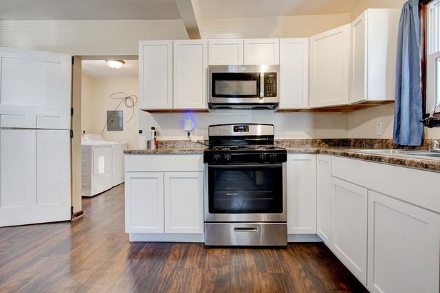 1851 WISCONSIN STREET, Marinette, WI 54143