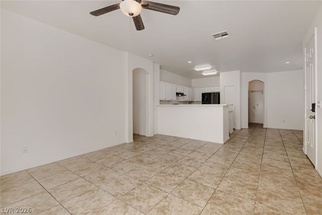 6722 Black Oil Drive, Las Vegas, NV 89122