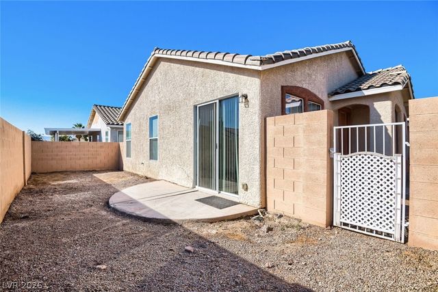6722 Black Oil Drive, Las Vegas, NV 89122